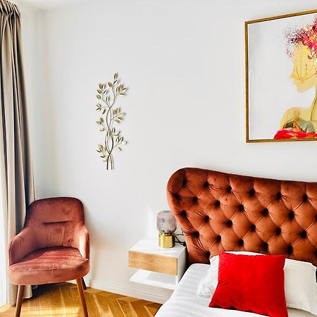 Bel Dom - The Central, Spacious 2 Rooms Luxury Apartment Cluj-Napoca Eksteriør billede